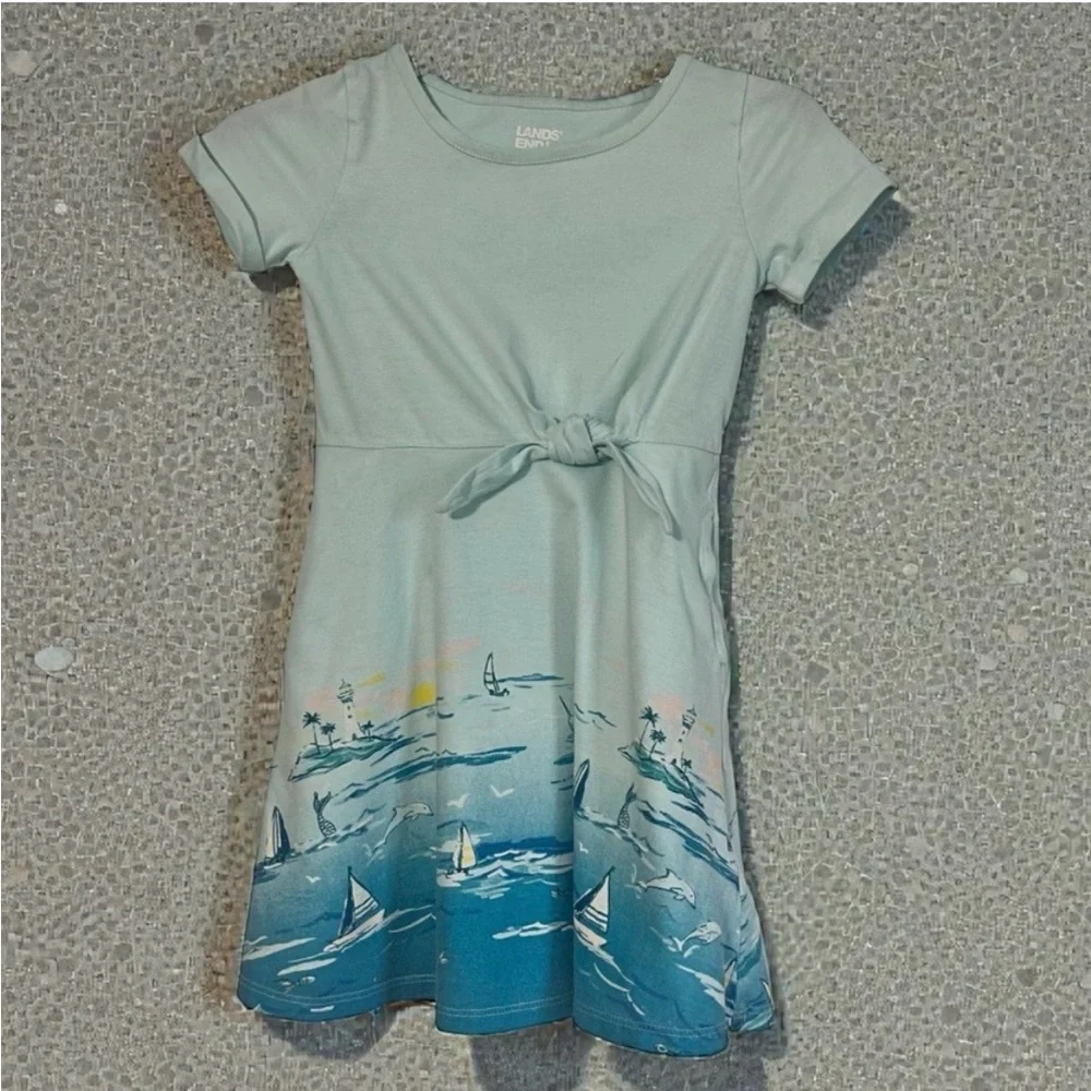 Lands End charming casual